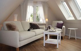 Dörphuus Wohnung Dorfblick
